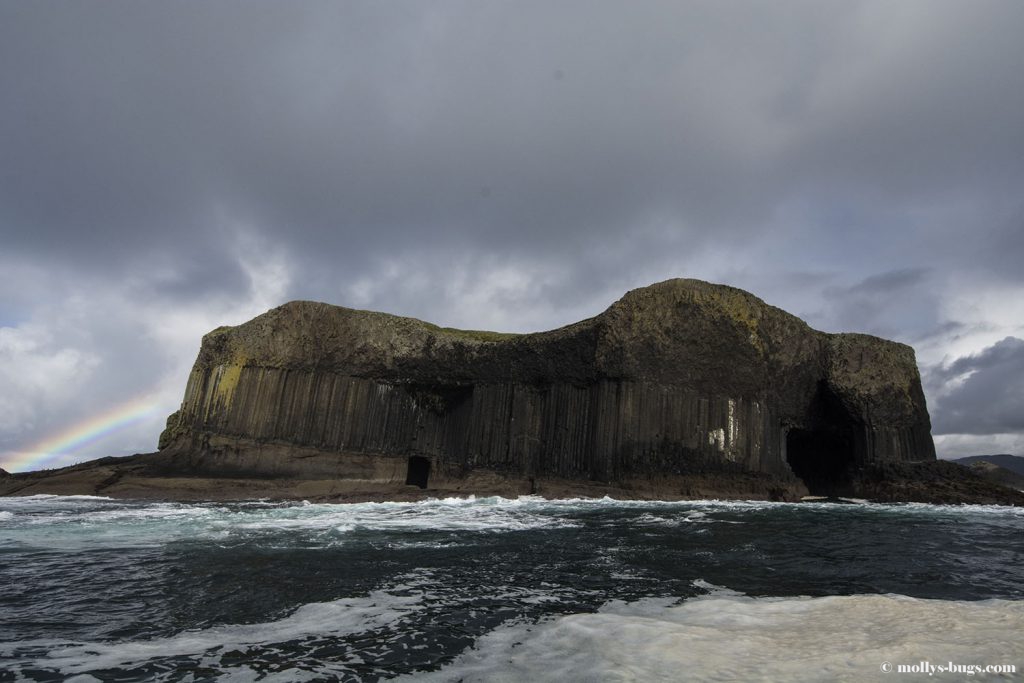 isle_of_staffa_1